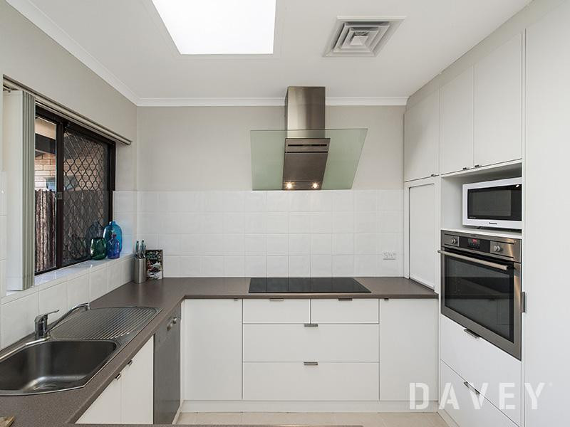 3/7 Odo Street, North Beach - Thumbnail 4
