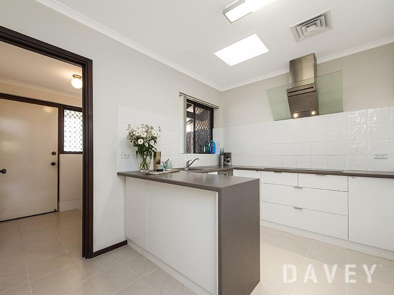 3/7 Odo Street, North Beach - Thumbnail 3