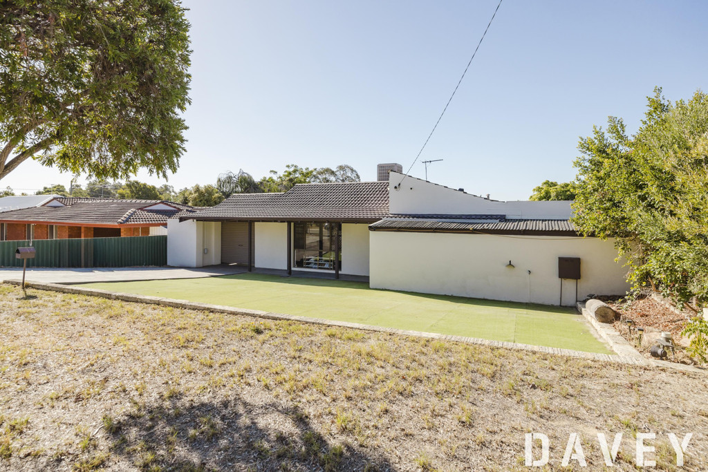 27 Dutton Crescent, Hamersley - Thumbnail 4