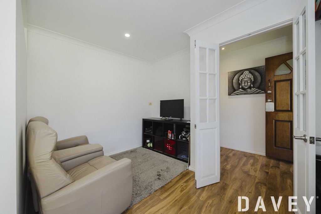 27 Dutton Crescent, Hamersley - Thumbnail 6