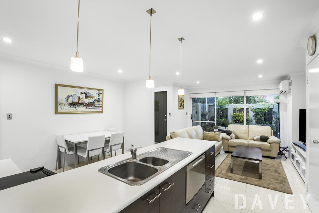 30 Barker Avenue, Balcatta - Thumbnail 2
