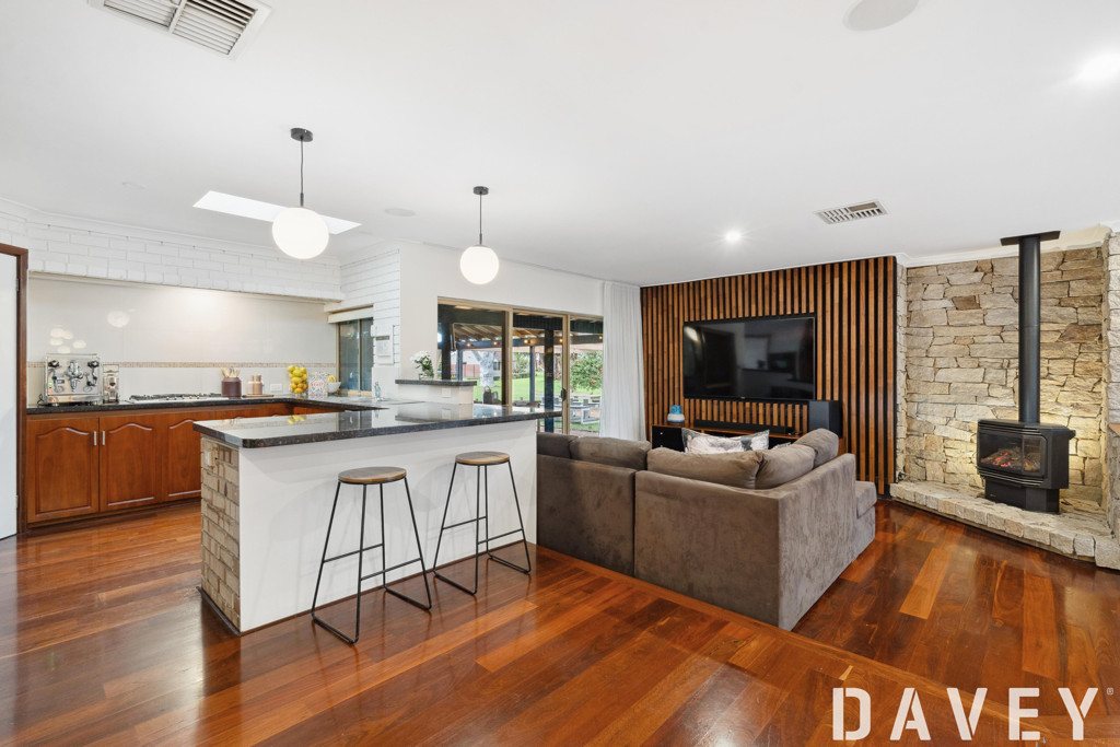 23 Stockwell Way, Kingsley - Thumbnail 2