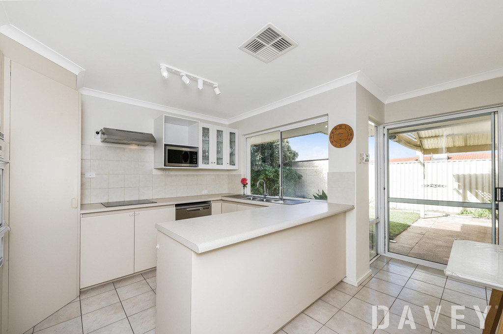 18B James Street, North Beach - Thumbnail 5