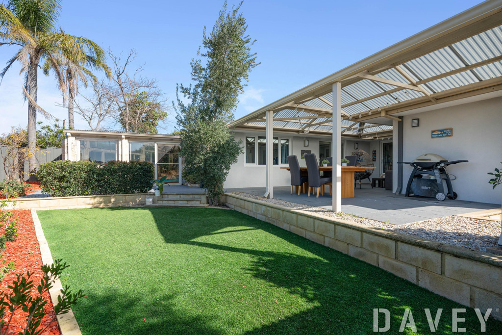 20 Macdougall Rise, Duncraig - Thumbnail 8