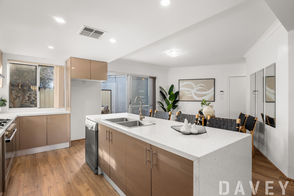13 Ornum Place, Innaloo - Thumbnail 8