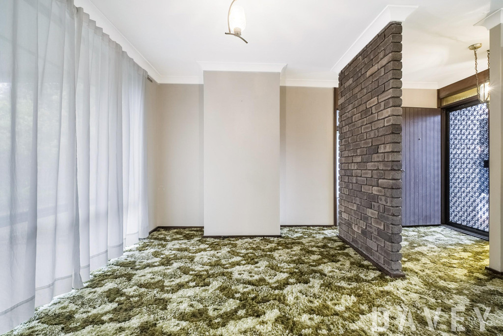 12 Langholm Place, Duncraig - Thumbnail 4