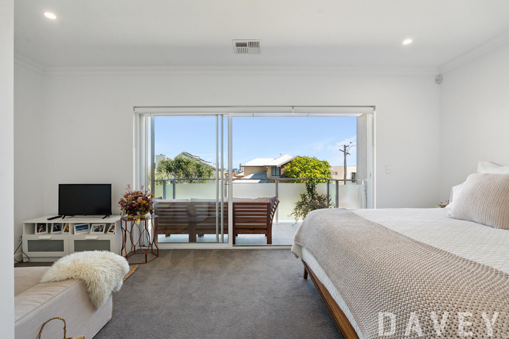 156B Westview Street, Scarborough - Thumbnail 5
