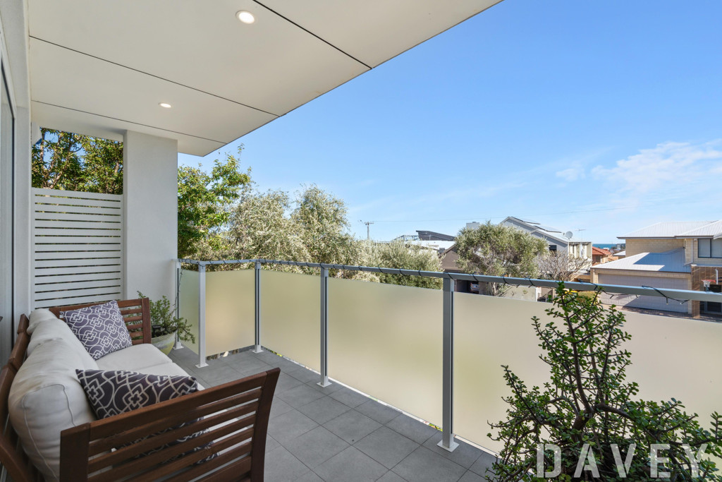 156B Westview Street, Scarborough - Thumbnail 6
