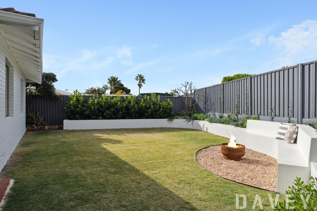 36 Hilarion Road, Duncraig - Thumbnail 8