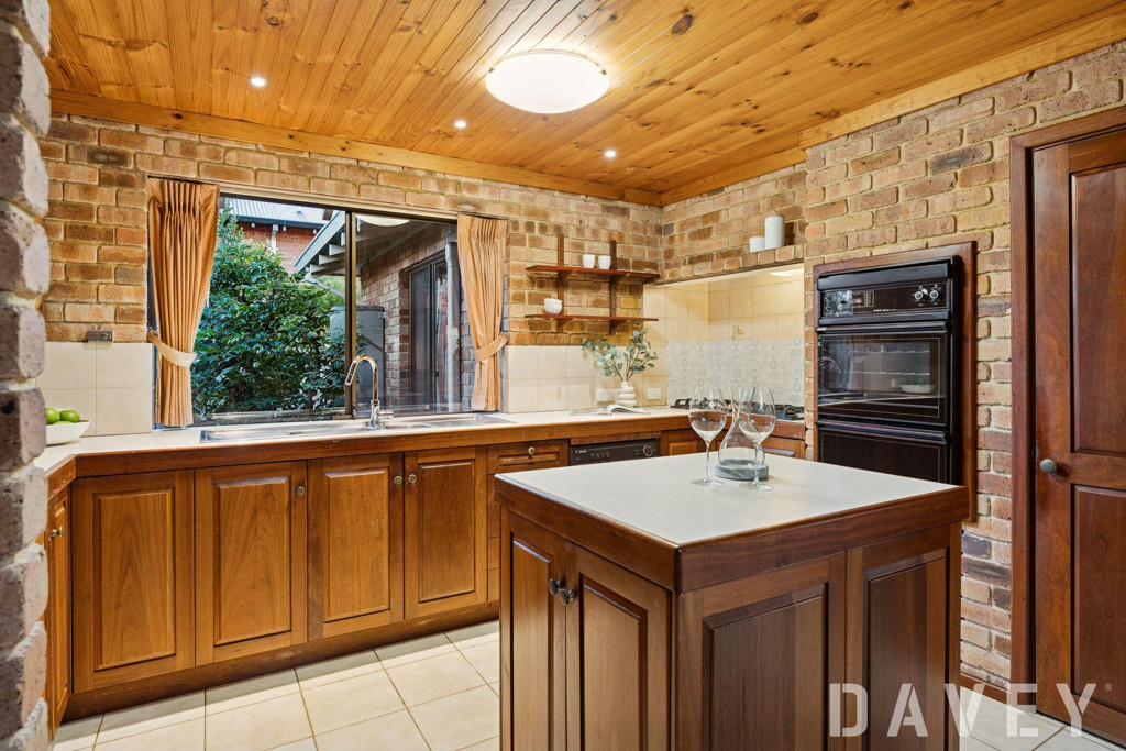 26 Cromford Way, Carine - Thumbnail 5