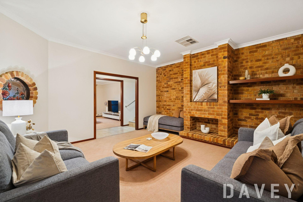 26 Cromford Way, Carine - Thumbnail 3