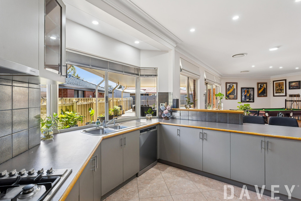 24 Dorneywood Way, Landsdale - Thumbnail 8