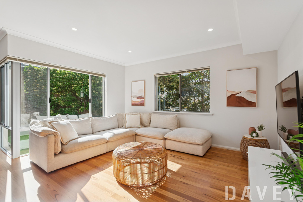 165 Hancock Street, Doubleview - Thumbnail 3