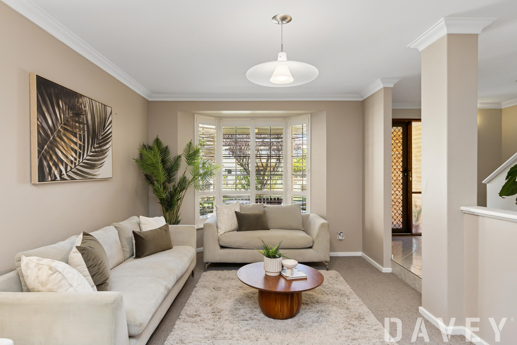 26 Jarret Street, Woodlands - Thumbnail 5
