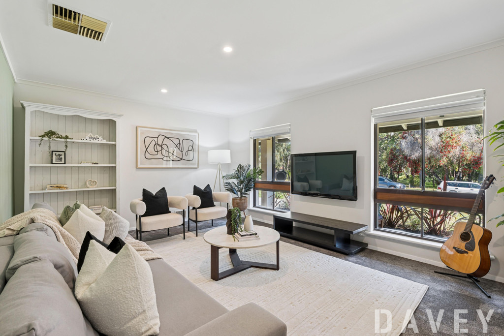 7 Campion Street, Duncraig - Thumbnail 4