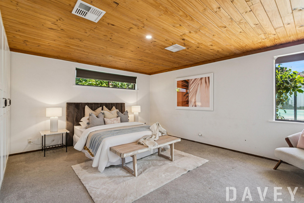 55 Bernedale Way, Duncraig - Thumbnail 7