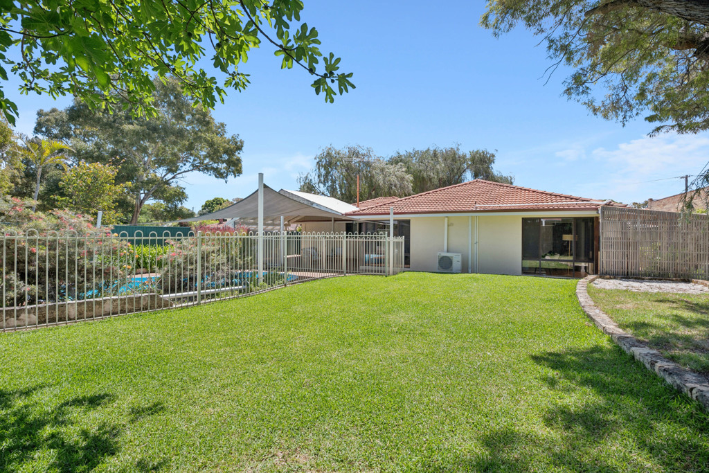 16 Edna Way, Duncraig - Thumbnail 5
