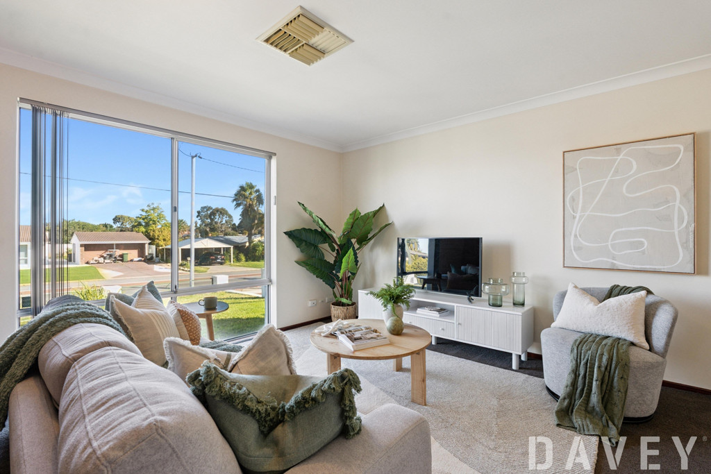 119 Craigie Drive, Beldon - Image 1