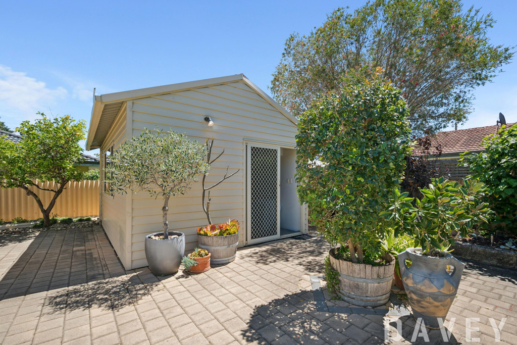 42 Myaree Way, Duncraig - Thumbnail 7