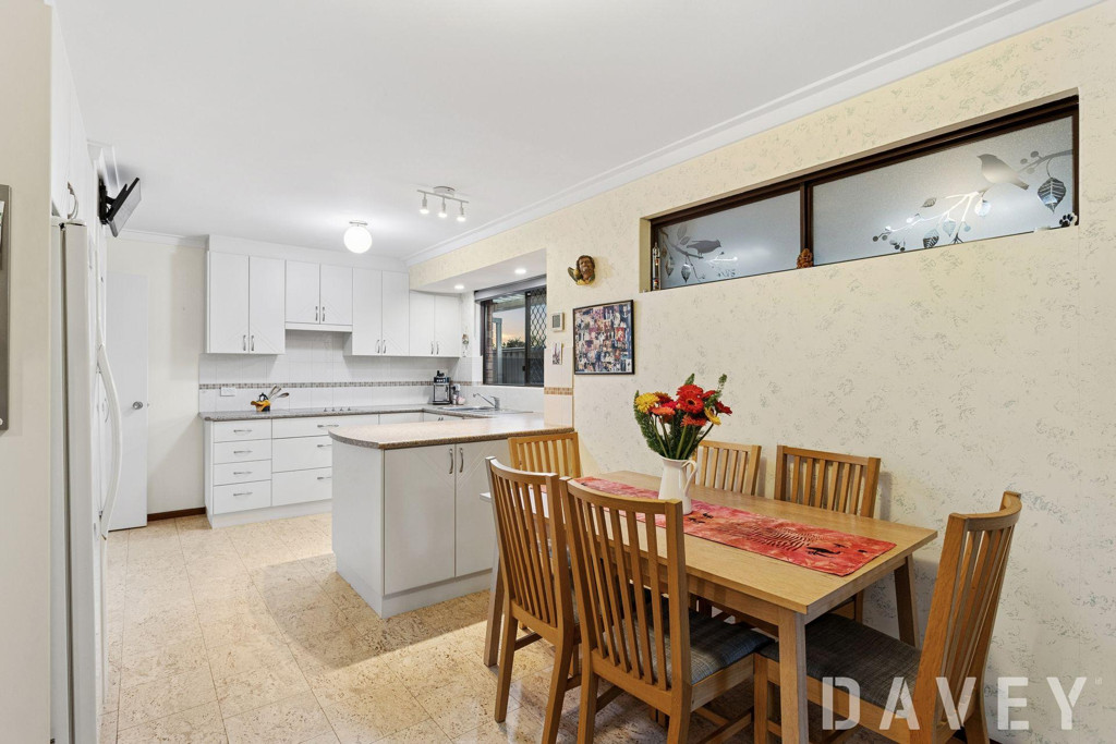 13B Kyle Court, Hamersley - Thumbnail 4