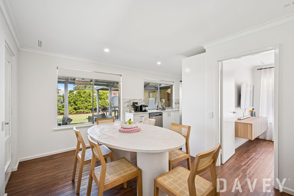35 Justin Drive, Sorrento - Thumbnail 4