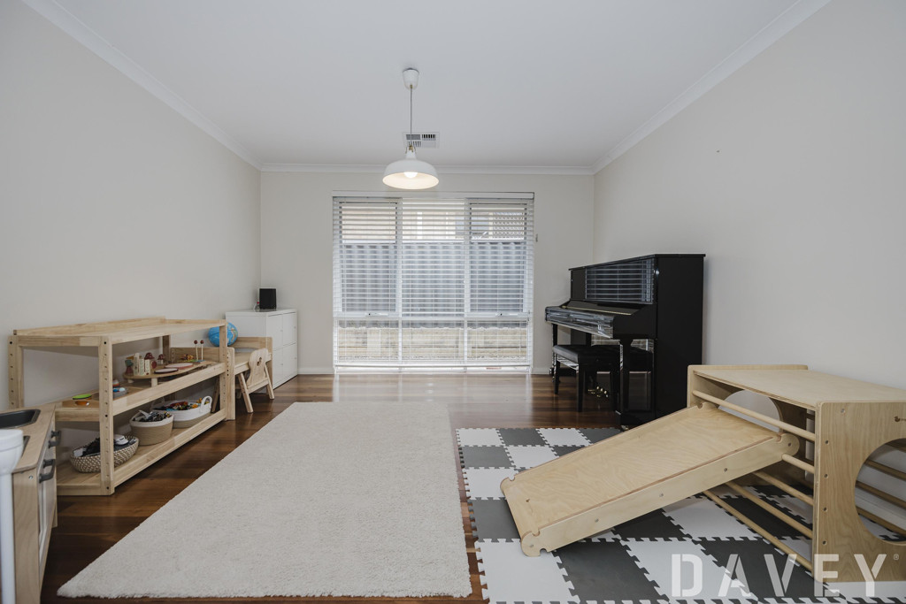 15 Fernwood Square, Padbury - Thumbnail 3