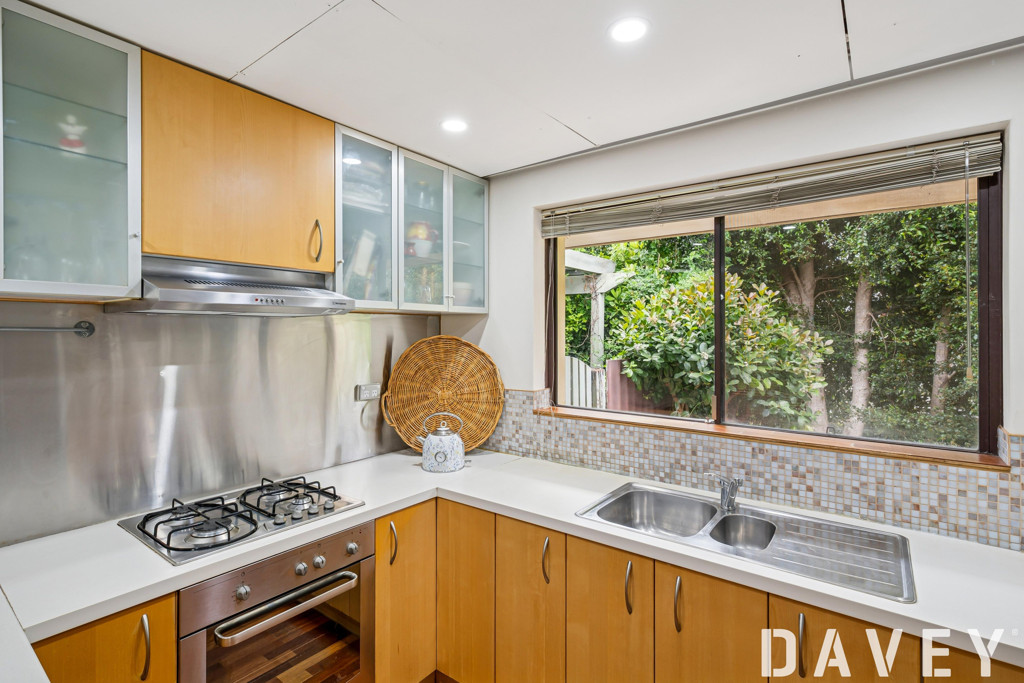 6B Lennoxtown Road, Duncraig - Thumbnail 6