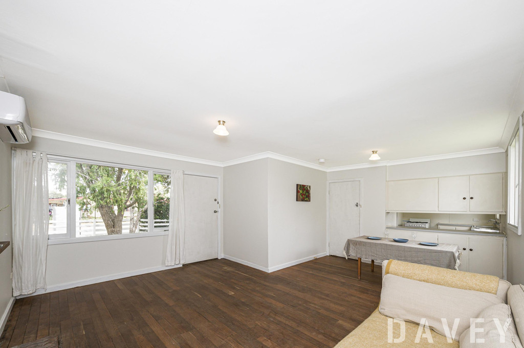 43 Caporn Street, Bullsbrook - Thumbnail 8