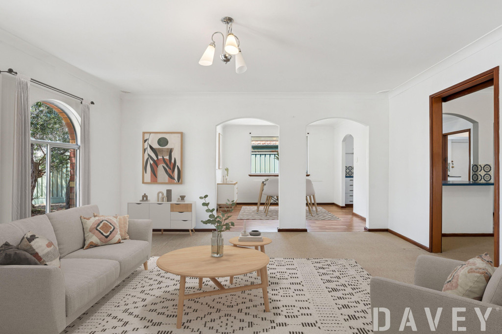 2 Erica Court, Greenwood - Thumbnail 2