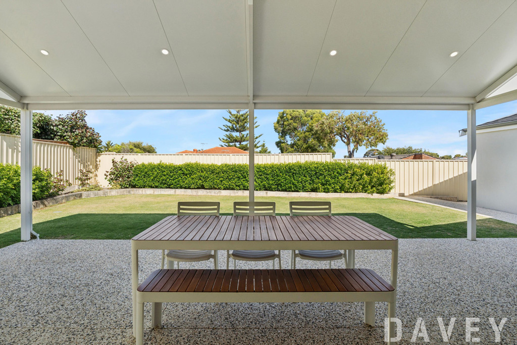 4 Banff Court, Duncraig - Thumbnail 5