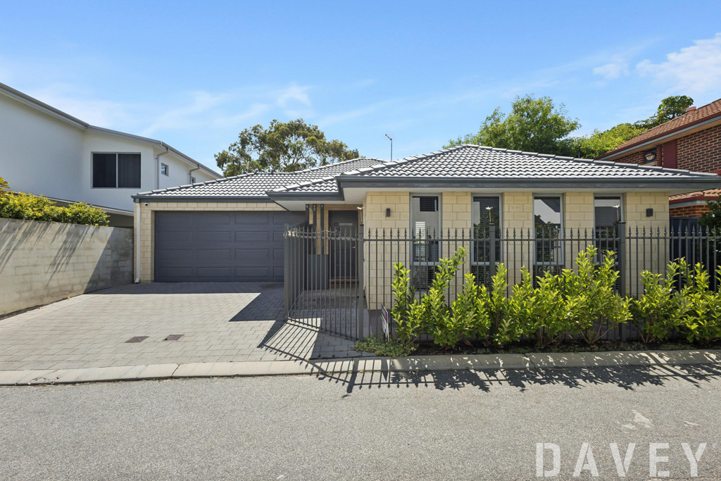 136A Alice Street, Doubleview - Thumbnail 2