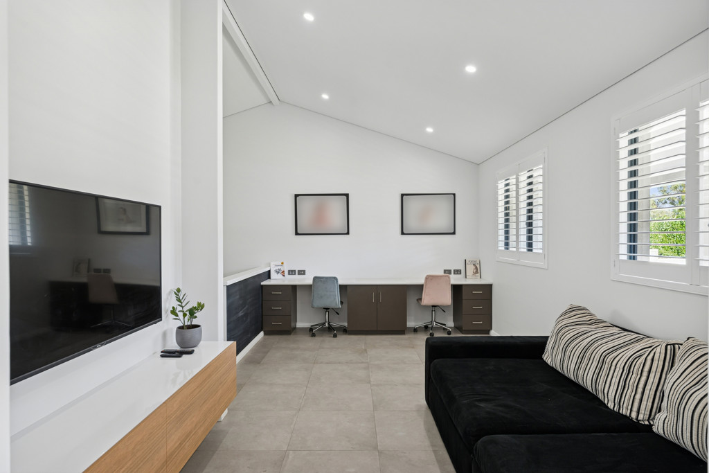 4 Banff Court, Duncraig - Thumbnail 3