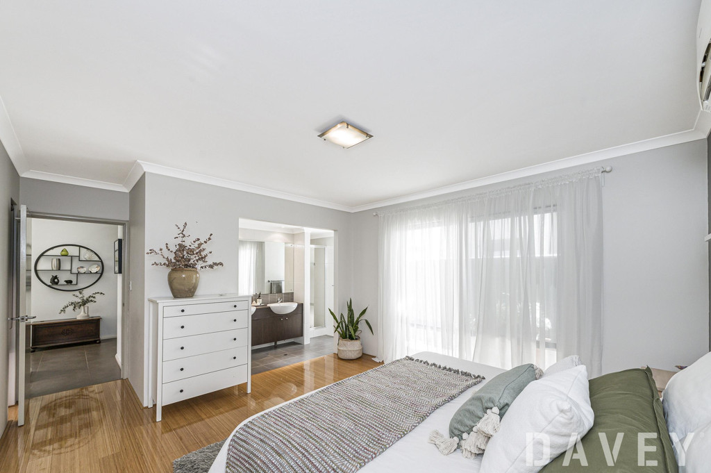 23 Cromer Way, North Beach - Thumbnail 2