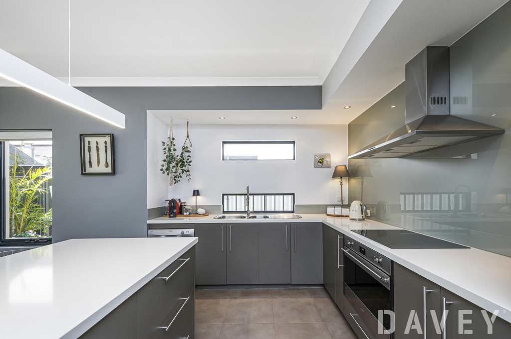 23 Cromer Way, North Beach - Thumbnail 6