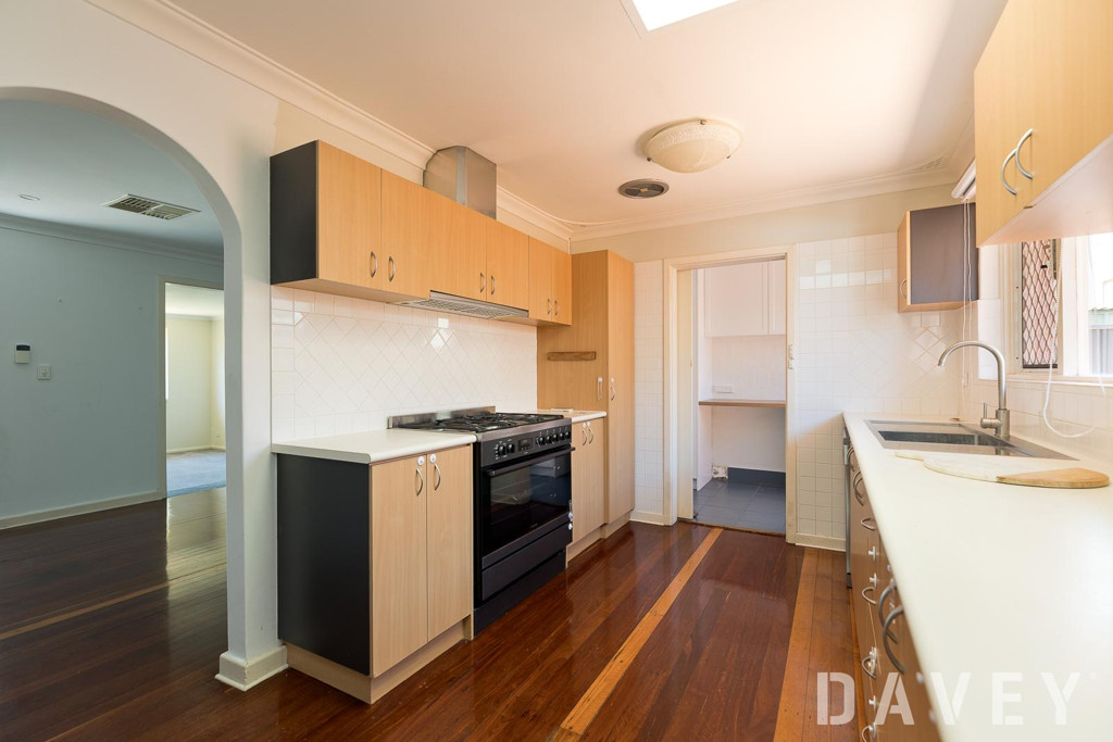 29 Noranda Avenue, Morley - Thumbnail 8