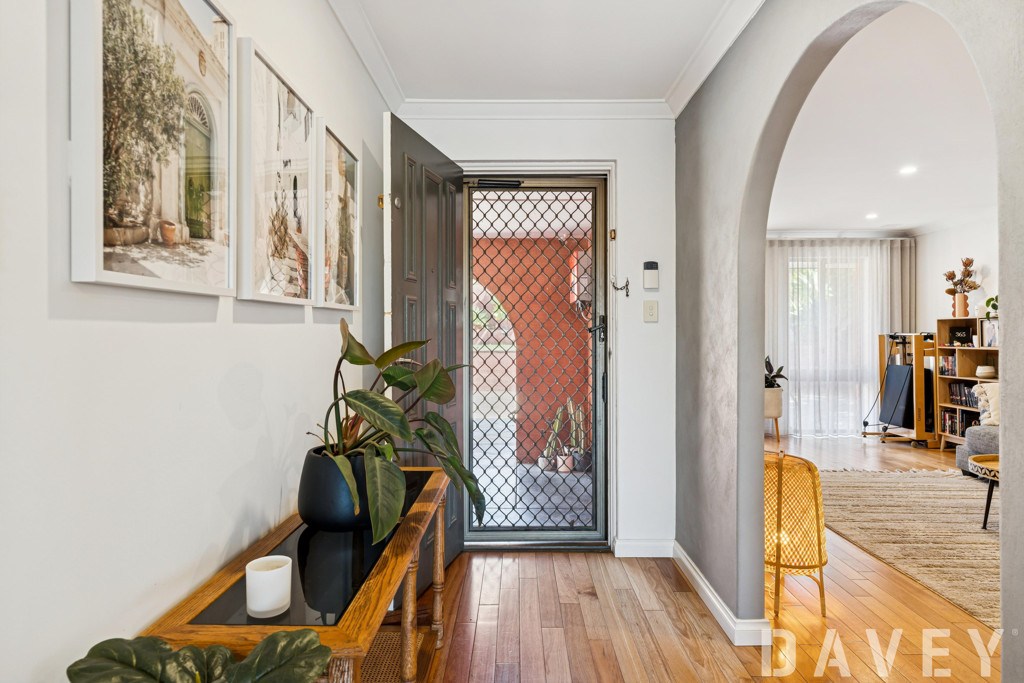 40 Blackall Drive, Greenwood - Thumbnail 6