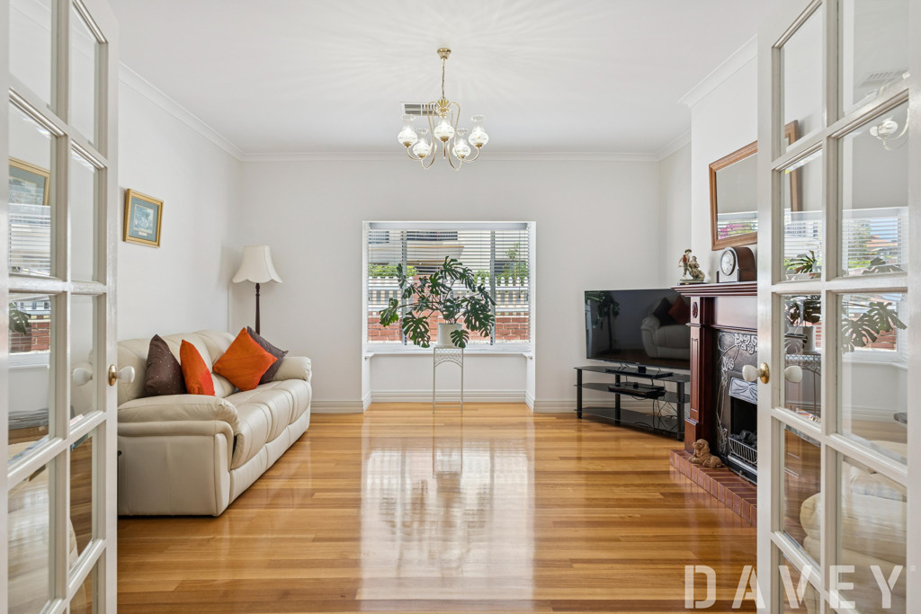17 Shoveler Terrace, Joondalup - Thumbnail 2