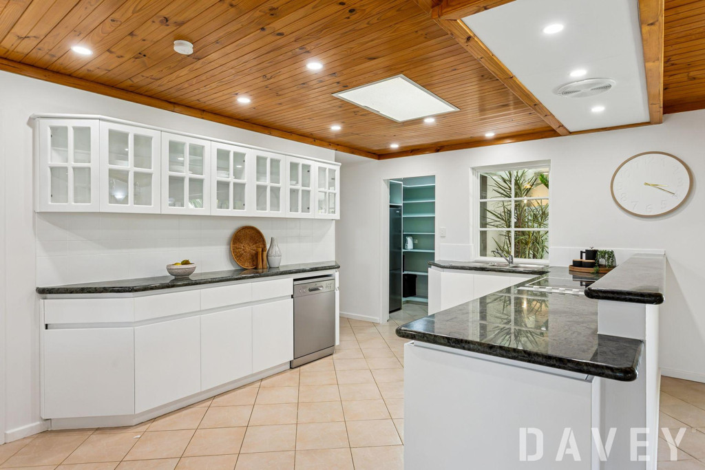 5 Oban Court, Duncraig - Thumbnail 4