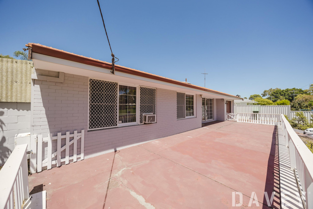 52 Forrest Road, Padbury - Thumbnail 2