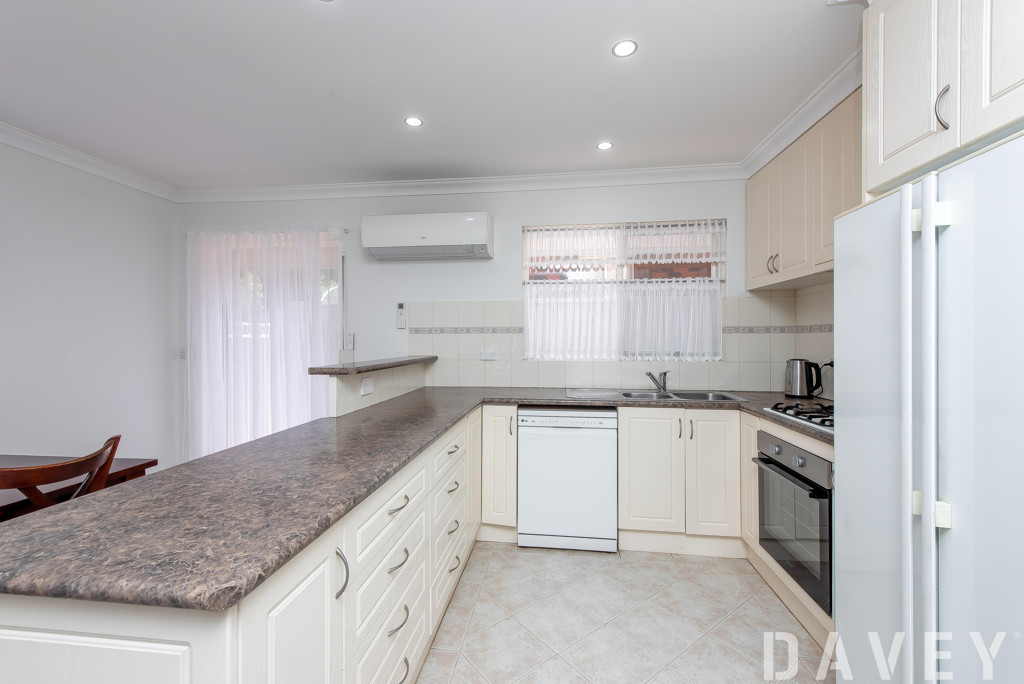 2 Minchin Court, Padbury - Thumbnail 4