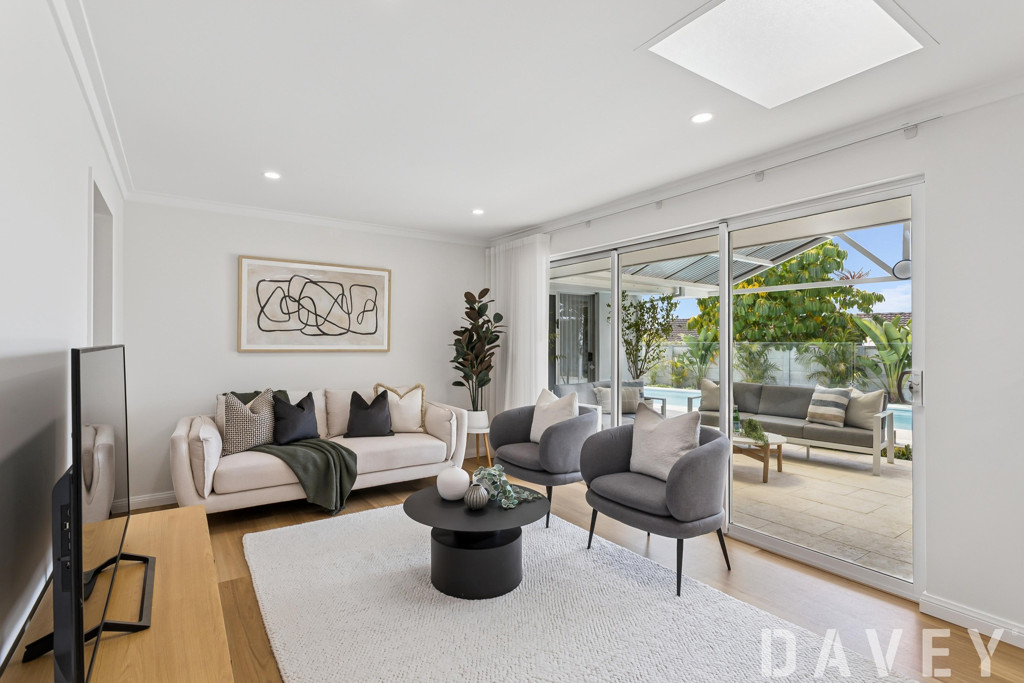 4 Carbridge Way, Duncraig - Thumbnail 2
