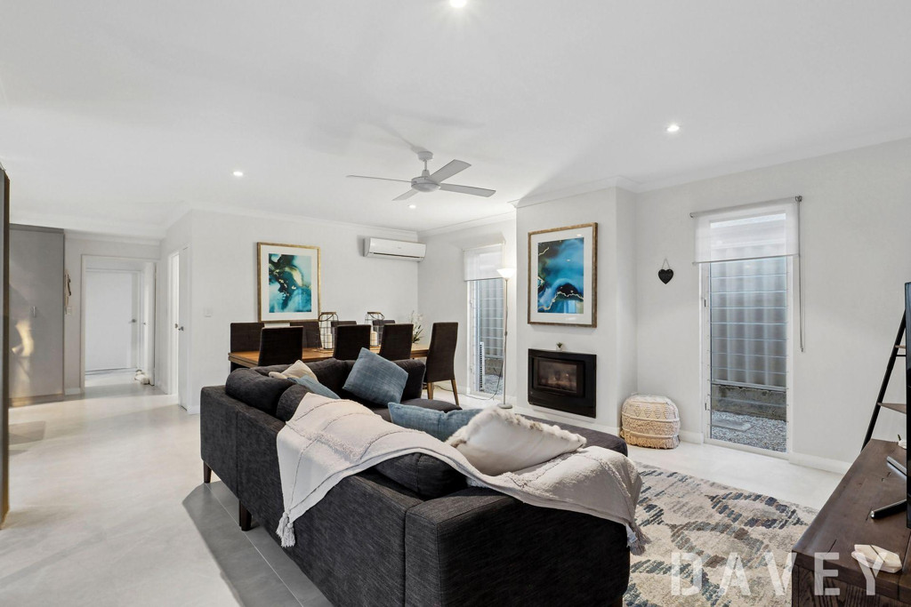 29 Carosa Road, Tapping - Thumbnail 3