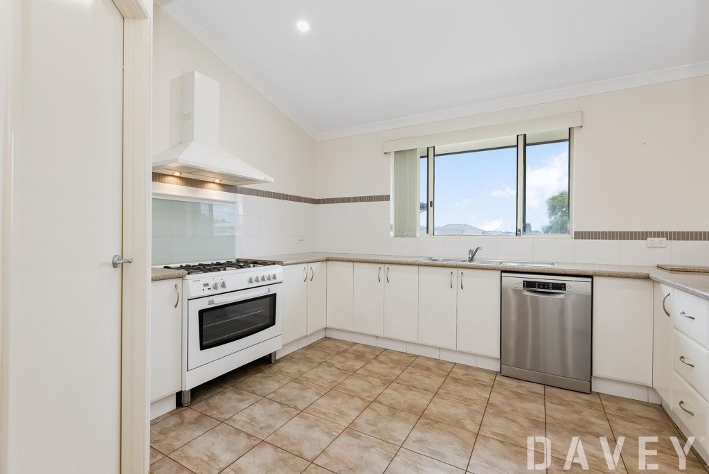 24 Kennedy Way, Padbury - Thumbnail 3