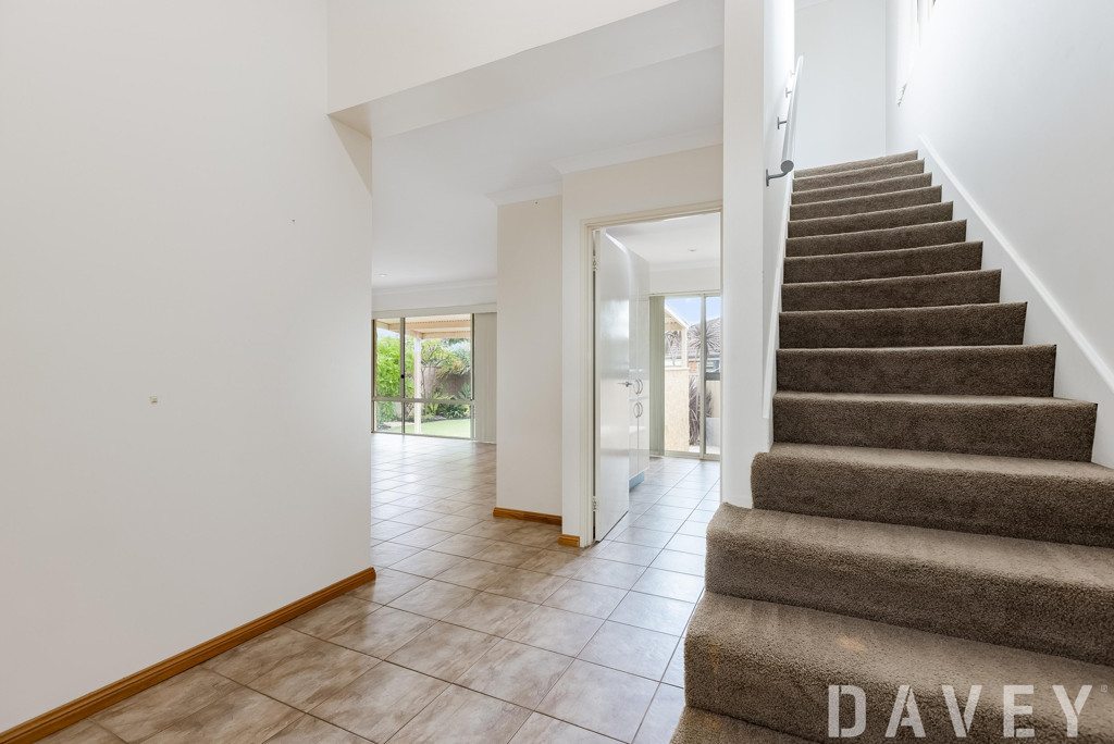 24 Kennedy Way, Padbury - Thumbnail 4