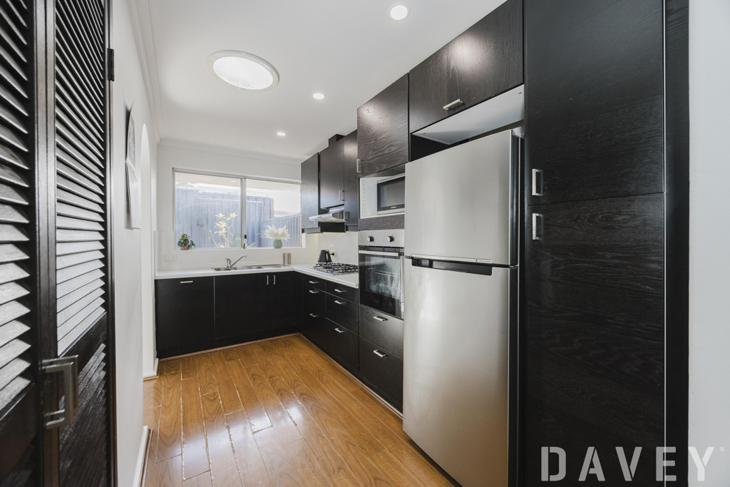2/10 Dover Road, Scarborough - Thumbnail 6