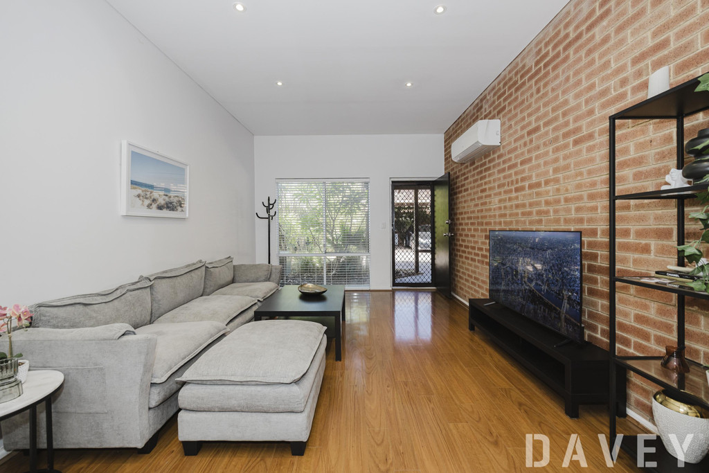 2/10 Dover Road, Scarborough - Thumbnail 5