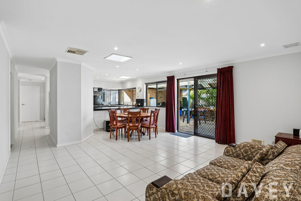 3 Seacrest Drive, Sorrento - Thumbnail 5