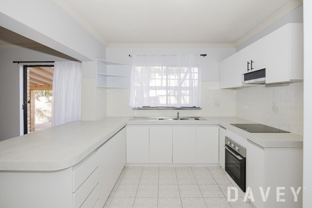 2/22 Ewen Street, Scarborough - Thumbnail 6
