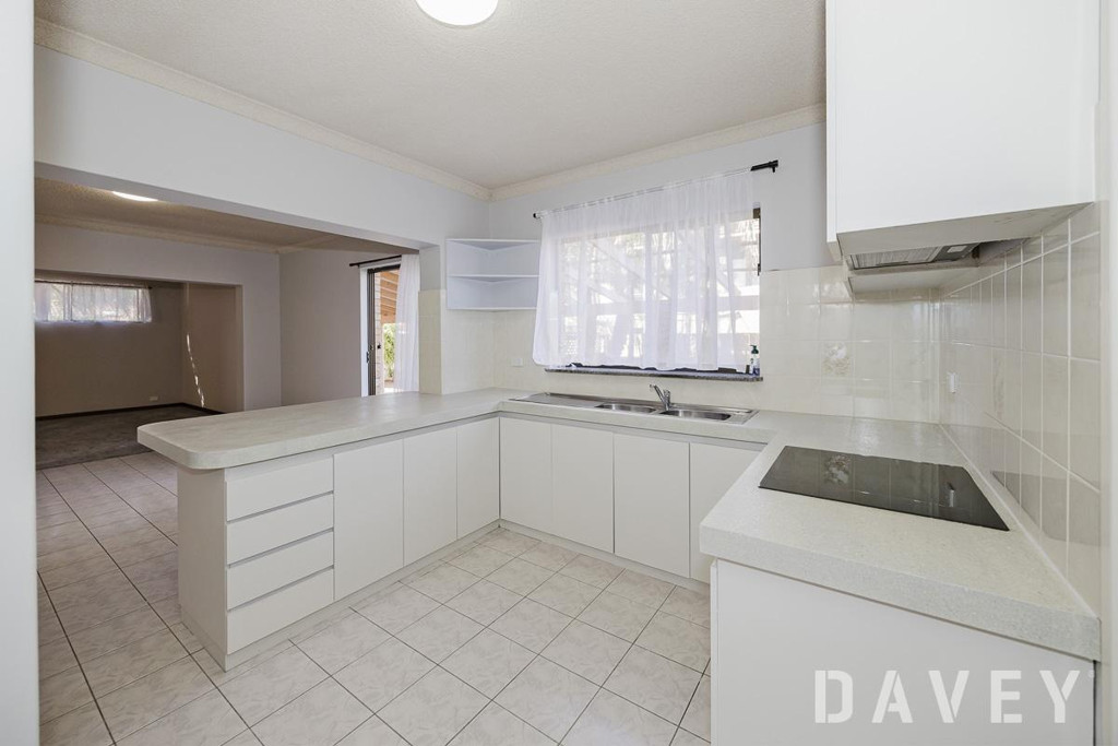 2/22 Ewen Street, Scarborough - Thumbnail 5