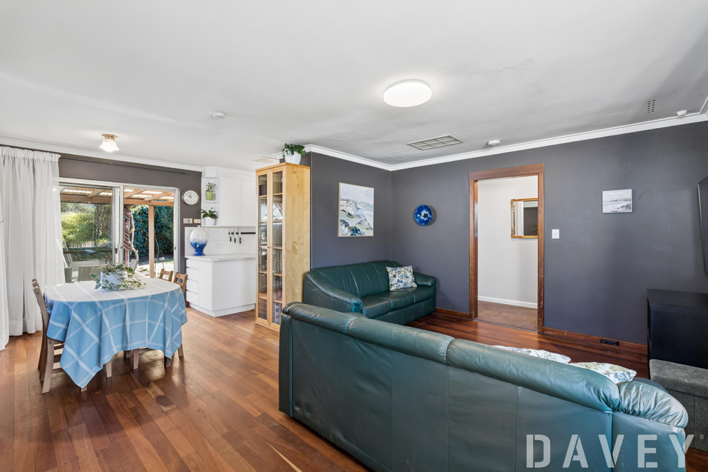 17 Churton Crescent, Warwick - Thumbnail 2